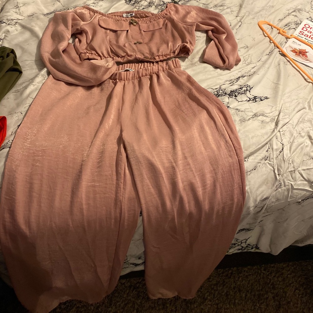 Two piece set